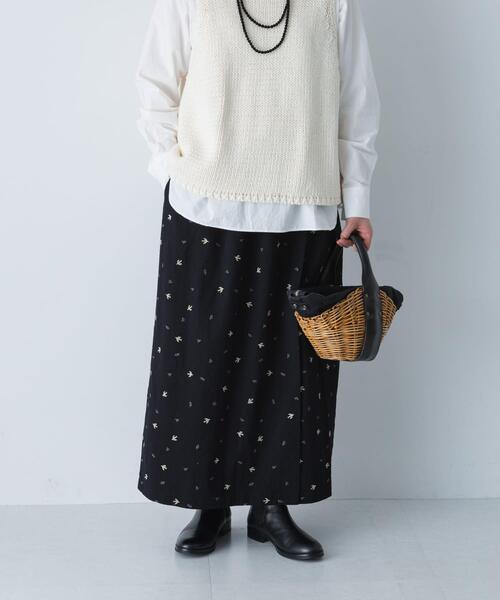 かぐれ（カグレ）の「ツバメ刺繍ラップスカート（スカート・レディース・ブラック/アイボリー・FREE）」の22枚目の写真