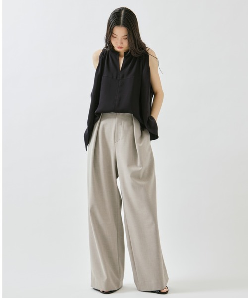 STUDIOUS(ステュディオス)の「【STUDIOUS/ステュディオス】Belted Stretch Trousers/ベルテッドストレッチトラウザー/スラックス/ワイドパンツ/ベルト取り外し可/ウォッシャブル/脚長/くびれ効果(スラックス・レディース・ブラック/ベージュ/ダークグレー・1/2)」の13枚目の写真