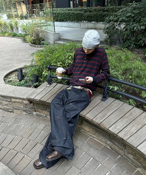 kutir(クティール)の「HENLEY NECK WOOL BLEND STRIPED KNIT/ヘンリーネックウールブレンドボーダーニット(Tシャツ/カットソー・メンズ・ブラック/ネイビー/ボルドー/ブラウン・LARGE/MEDIUM)」の15枚目の写真