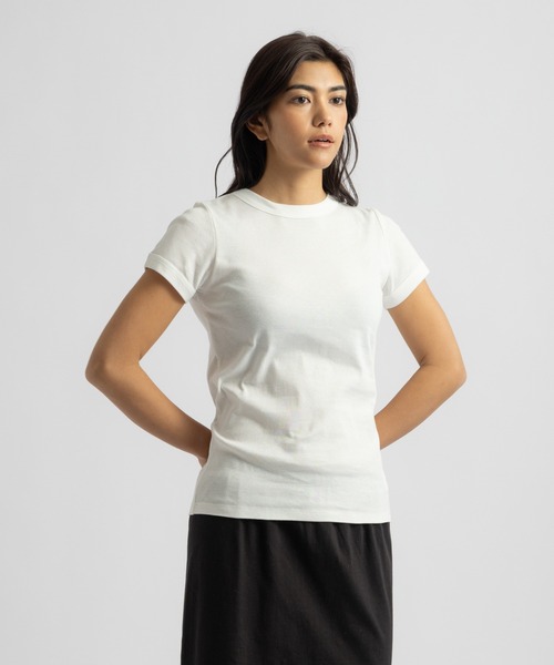 Saturdays NYC（サタデーズ ニューヨークシティ ）の「Naomi Ribbed Tee | WOMEN（Tシャツ/カットソー・レディース・ホワイト/ベージュ/グレー・S/M/L）」の7枚目の写真