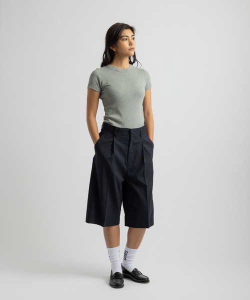 Saturdays NYC（サタデーズ ニューヨークシティ ）の「Naomi Ribbed Tee | WOMEN（Tシャツ/カットソー・レディース・ホワイト/ベージュ/グレー・S/M/L）」の20枚目の写真