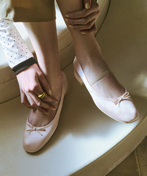 LE TALON（ルタロン）の「《WEB限定》Le decore  / ル デコレ ballerina パンプス（パンプス・レディース・ブラウン/ピンク/ブラック×ブラック・22cm/22.5cm/23cm/23.5cm/24cm/24.5cm/25cm）」の3枚目の写真