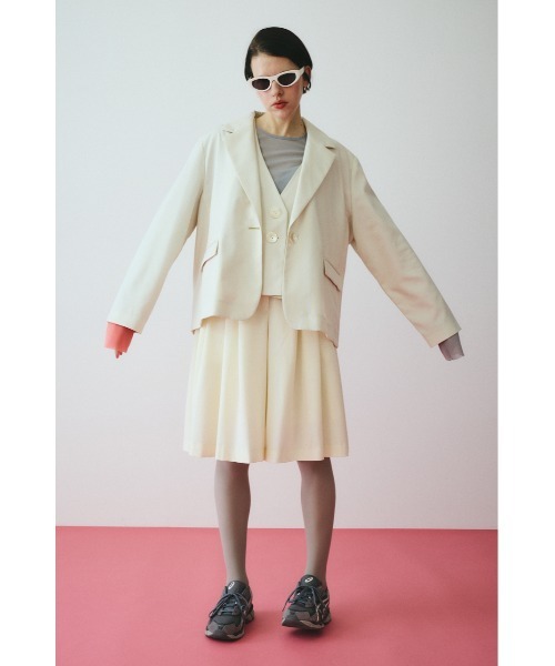 HeRIN.CYE(ヘリンドットサイ)の「Flare half pants フレアハーフパンツ(その他パンツ・レディース・オフホワイト/ブラウン系その他/ブラック・38/36)」の20枚目の写真