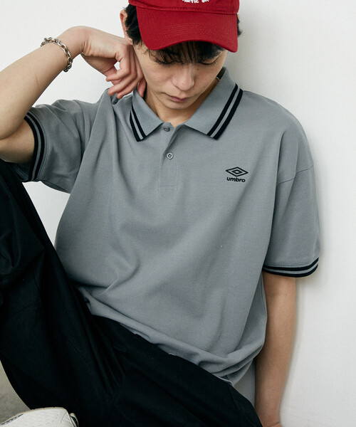 UMBRO(アンブロ)の「UMBRO × PUBLUX/アンブロ 別注 ワンポイント ロゴ 鹿子 ポロシャツ 限定展開(ポロシャツ・メンズ・ブラック/グレー/ネイビー/ホワイト・MEDIUM/LARGE)」の15枚目の写真