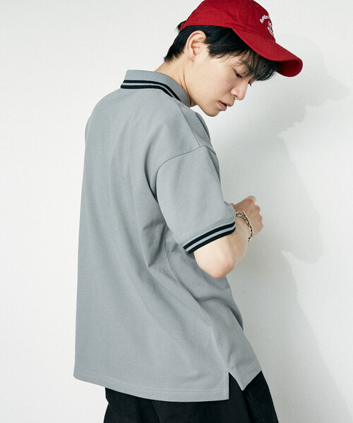 UMBRO(アンブロ)の「UMBRO × PUBLUX/アンブロ 別注 ワンポイント ロゴ 鹿子 ポロシャツ 限定展開(ポロシャツ・メンズ・ブラック/グレー/ネイビー/ホワイト・MEDIUM/LARGE)」の17枚目の写真