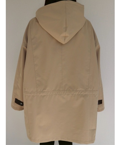 TRUNC（トランクエイティーエイト）の「Neo-Utility Tech Overcoat / ネオユーティリティテックオーバーコート（その他アウター・レディース・ブラック/ベージュ・FREE）」の17枚目の写真