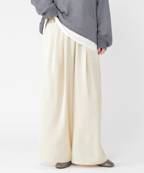 studio CLIP（スタディオクリップ）の「サテンイージーワイドパンツ（その他パンツ・レディース・アイボリー/ベージュ・FREE）」の4枚目の写真