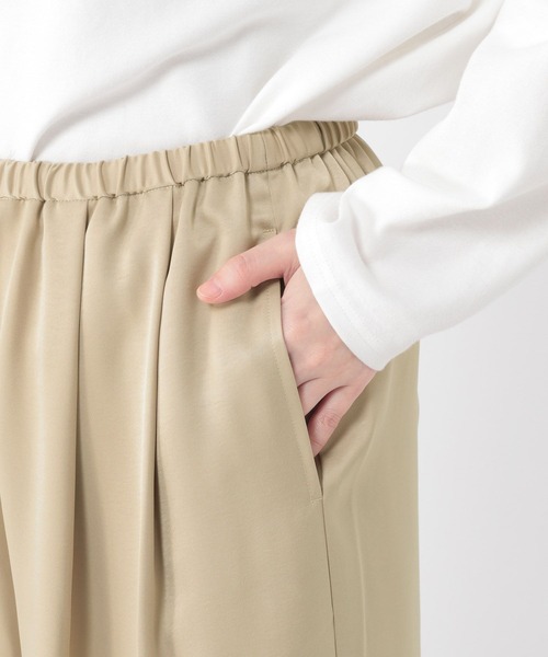 studio CLIP（スタディオクリップ）の「サテンイージーワイドパンツ（その他パンツ・レディース・アイボリー/ベージュ・FREE）」の17枚目の写真