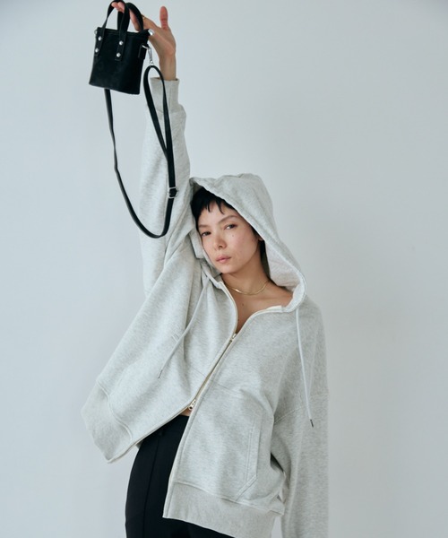 VION(ヴィオン)の「スリークミニバッグ / Sleek Mini Bag(ハンドバッグ・レディース・ブラック・FREE)」の7枚目の写真
