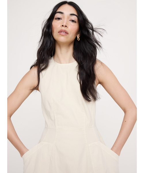Banana Republic（バナナリパブリック）の「コットン キャンバス ユーティリティポケット マキシワンピース（ワンピース・レディース・ブラック/アイボリー/オリーブ・XS/M/S/L）」の8枚目の写真