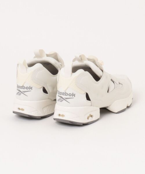 ASBee(アスビー)の「Reebok リーボック INSTAPUMP FURY 94 メンズスニーカー(インスタポンプフューリー94) 120737 100211660 ホワイト/ベージュ/タン(スニーカー・メンズ・ホワイト・26.0cm/26.5cm/28.0cm/27.5cm/27.0cm)」の2枚目の写真