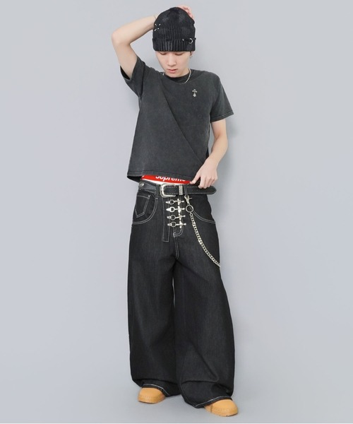 SPINNS（スピンズ）の「短丈ピグメント加工ワンポイント半袖Tシャツ/クロスメタルロゴ（Tシャツ/カットソー・メンズ・ホワイト/ブラック/ブラック系その他/ブラウン系その他/グリーン系その他/ピンク系その他/ウッドランド・ONESIZE）」の20枚目の写真