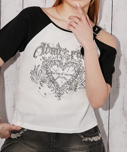 セール】《ワンショルダー×グラフィック》Tシャツ／ストリート×Y2K／春