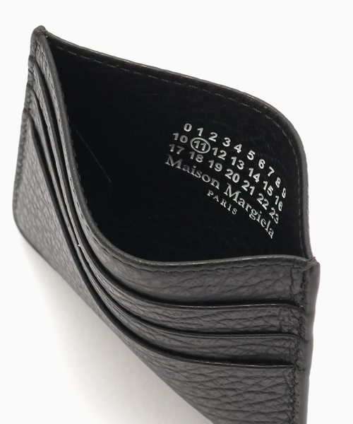 Maison Margiela（メゾンマルジェラ）の「MAISON MARGIELA(メゾン マルジェラ)SA1VX0006（カードケース・メンズ・ブラック・FREE）」の4枚目の写真