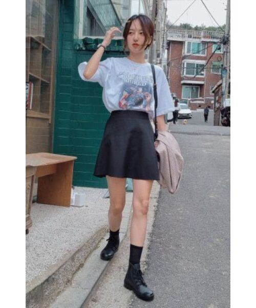 MOZMOZ(モズモズ)の「ラックニャン デジタル オーバーサイズ 半袖Tシャツ ホワイト(Tシャツ/カットソー・レディース・その他・1/2/3)」の12枚目の写真