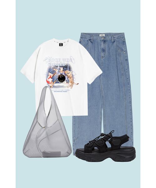 MOZMOZ(モズモズ)の「ラックニャン デジタル オーバーサイズ 半袖Tシャツ ホワイト(Tシャツ/カットソー・レディース・その他・1/2/3)」の13枚目の写真