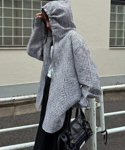 CIAOPANIC(チャオパニック)の「チェックサッカー フードシャツ(シャツ/ブラウス・レディース・ブルー/サックスブルー/ブラック/ホワイト・LARGE/MEDIUM)」の7枚目の写真