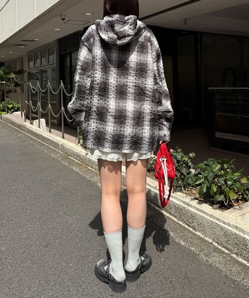 CIAOPANIC(チャオパニック)の「チェックサッカー フードシャツ(シャツ/ブラウス・レディース・ブルー/サックスブルー/ブラック/ホワイト・LARGE/MEDIUM)」の17枚目の写真