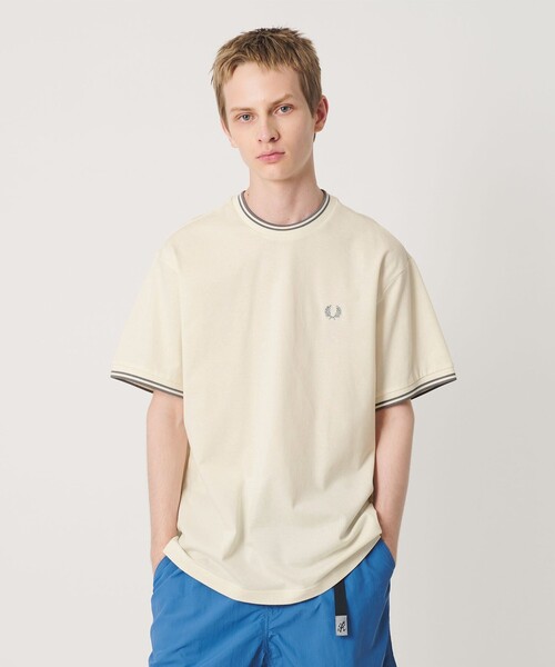 FRED PERRY（フレッドペリー）の「【別注】＜FRED PERRY＞ツインティップ クルーネック Tシャツ（Tシャツ/カットソー・メンズ・オフホワイト/ブラック/ダークグレー・L/M/XL）」の5枚目の写真