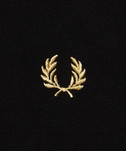 FRED PERRY（フレッドペリー）の「【別注】＜FRED PERRY＞ツインティップ クルーネック Tシャツ（Tシャツ/カットソー・メンズ・オフホワイト/ブラック/ダークグレー・L/M/XL）」の21枚目の写真