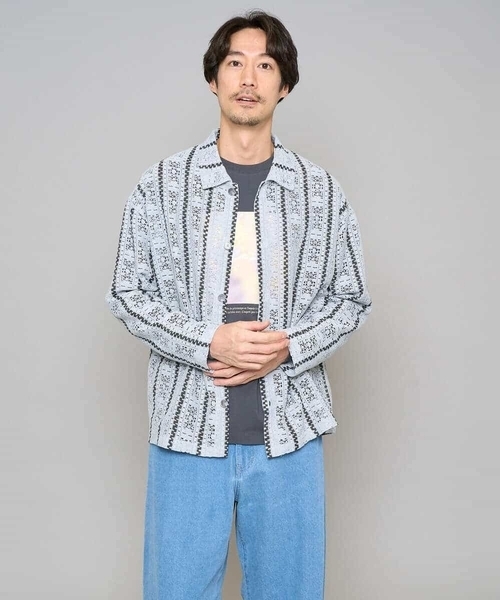 a.v.v（アーヴェヴェ）の「【洗濯機で洗える】透かしストライプ ワイドシルエットシャツ（シャツ/ブラウス・メンズ・ダークインディゴブルー/ピンク・48/46）」の12枚目の写真