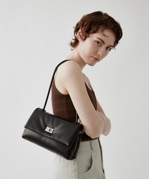 arholiday.standard(エーアールホリデースタンダード)の「buckle shoulder bag / バックルショルダーバック(ショルダーバッグ・レディース・ブラック・FREE)」の5枚目の写真