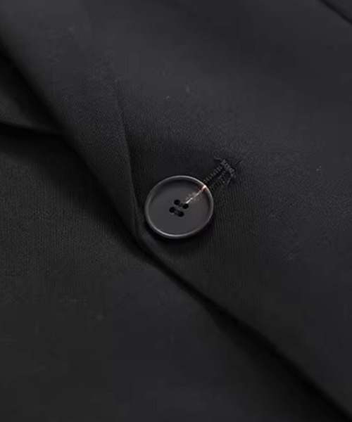 NOWLE（ノウル）の「【NOWLE】モダンシルエット ショート シングル テーラードジャケット（テーラードジャケット・メンズ・ブラック・X-LARGE/LARGE/MEDIUM）」の11枚目の写真