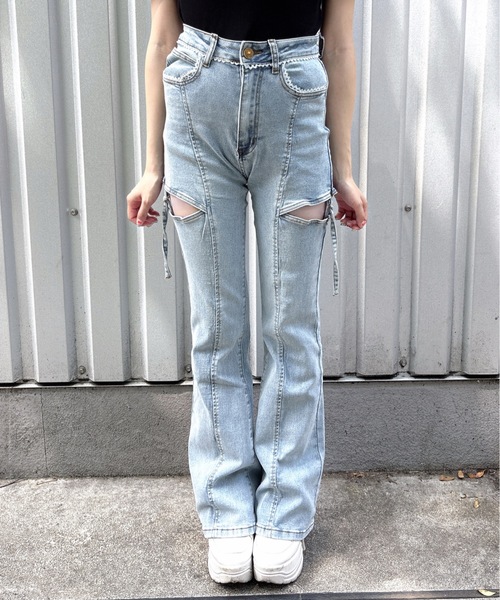 one way(ワンウェイ)の「レース付きサイドスリットデニム(デニムパンツ・レディース・ブルー/ブラック・SMALL/MEDIUM)」の8枚目の写真