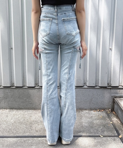 one way(ワンウェイ)の「レース付きサイドスリットデニム(デニムパンツ・レディース・ブルー/ブラック・SMALL/MEDIUM)」の10枚目の写真