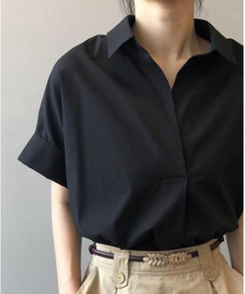 mielu（ミエル）の「スキッパー半袖ブラウス（シャツ/ブラウス・レディース・ホワイト/ベージュ/ブラック・LARGE/MEDIUM）」の4枚目の写真