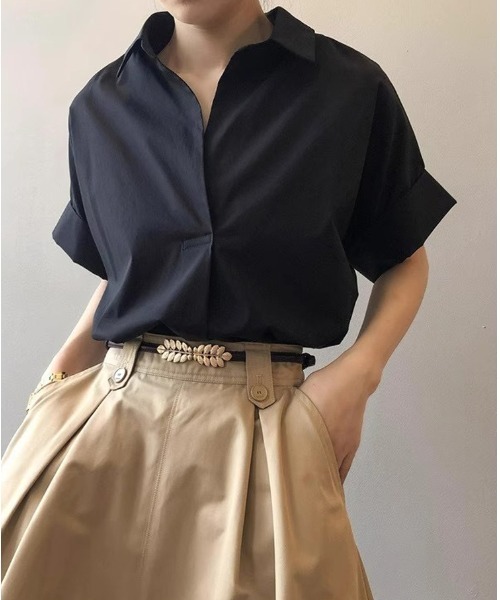 mielu（ミエル）の「スキッパー半袖ブラウス（シャツ/ブラウス・レディース・ホワイト/ベージュ/ブラック・LARGE/MEDIUM）」の7枚目の写真