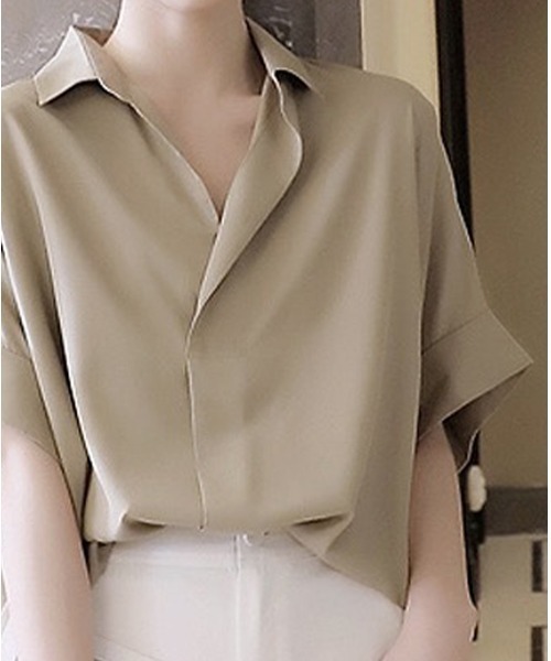 mielu（ミエル）の「スキッパー半袖ブラウス（シャツ/ブラウス・レディース・ホワイト/ベージュ/ブラック・LARGE/MEDIUM）」の8枚目の写真
