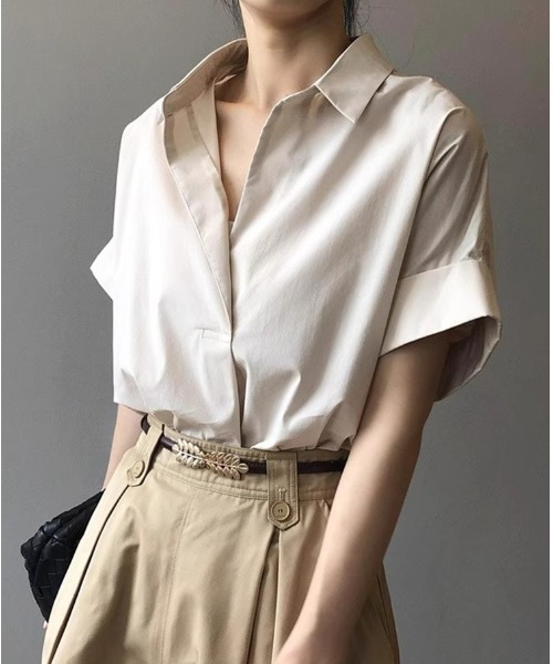 mielu（ミエル）の「スキッパー半袖ブラウス（シャツ/ブラウス・レディース・ホワイト/ベージュ/ブラック・LARGE/MEDIUM）」の14枚目の写真