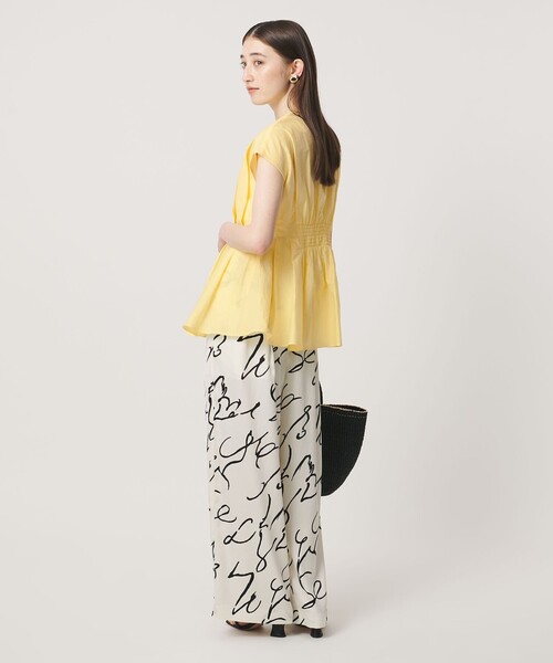 UNITED ARROWS(ユナイテッドアローズ)の「MANTECO POP フレンチスリーブ ブラウス(シャツ/ブラウス・レディース・ブラック/その他7/クリーム/ダークブラウン・FREE)」の17枚目の写真