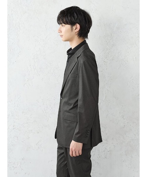 Perfect Suit FActory(パーフェクトスーツファクトリー)の「【接触冷感/ウォッシャブル】「羽衣を纏う」ICE JETセットアップジャケット C.グレー/ネイビー(スーツジャケット・メンズ・ネイビー/チャコールグレー・S/M/L/LL)」の8枚目の写真