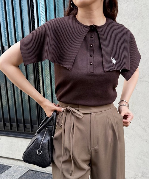 U.S. POLO ASSN.（ユーエスポロアッスン）の「【U.S. POLO ASSN.】着痩せ/体型カバー ワンポイント刺繍 レイヤードビッグカラーニット（ニット/セーター・レディース・ホワイト/ブラック/ブラウン・FREE）」の10枚目の写真
