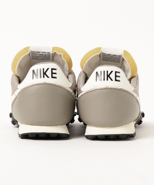 NIKE（ナイキ）の「NIKE / Waffle Racer SE（スニーカー・メンズ・ベージュ/ケリーグリーン・26.5cm/27.5cm/28.0cm/28.5cm/29.0cm/26.0cm/27.0cm）」の6枚目の写真