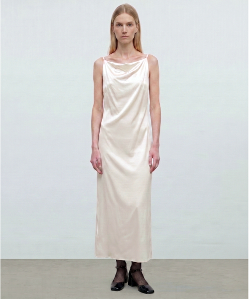 KIMDOH(キムド)の「Maren Boatneck Dress / Ivory(ワンピース・レディース・アイボリー・FREE)」の2枚目の写真