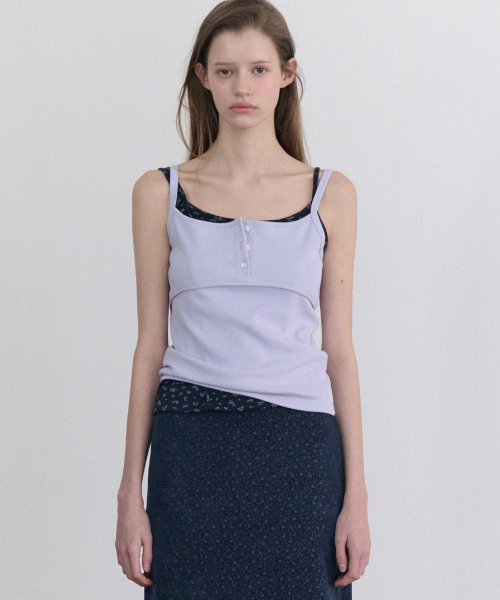 ANDNEEDS（アンドニーズ）の「Popo three button sleeveless (lavender)（Tシャツ/カットソー・レディース・その他・FREE）」の4枚目の写真