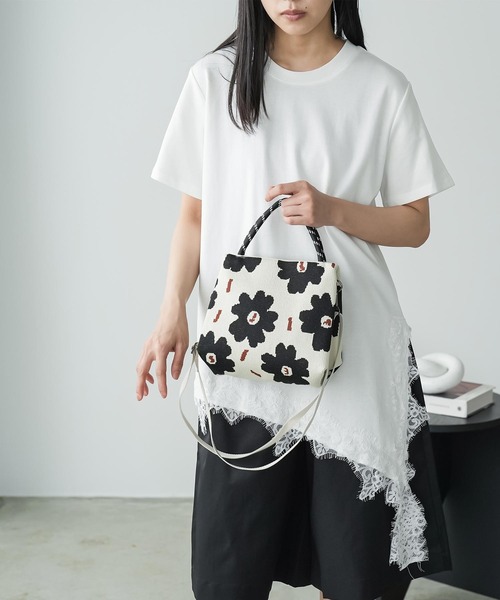 mili an deni(ミリアンデニ)の「2WAYカラフルロープニットトートバッグ(トートバッグ・レディース・ブルー/グリーン/パープル/ブラック・F)」の6枚目の写真