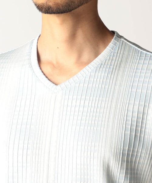 NICOLE CLUB FOR MEN(ニコルクラブフォーメン)の「ブリスターチェックVネック半袖プルオーバー(Tシャツ/カットソー・メンズ・チャコールグレー/ホワイト/その他2/その他3・L/XL/M)」の11枚目の写真