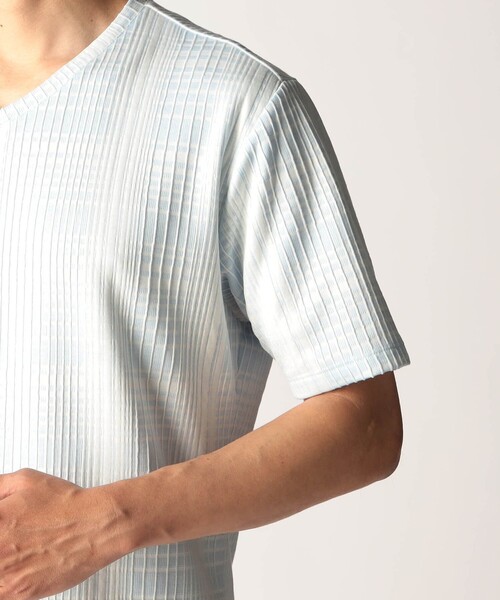 NICOLE CLUB FOR MEN(ニコルクラブフォーメン)の「ブリスターチェックVネック半袖プルオーバー(Tシャツ/カットソー・メンズ・チャコールグレー/ホワイト/その他2/その他3・L/XL/M)」の12枚目の写真