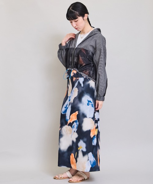 LHELBIE(レルビエ)の「ワークボレロ(カーディガン/ボレロ・レディース・ライトグレー/ブラック/ネイビー・M)」の18枚目の写真