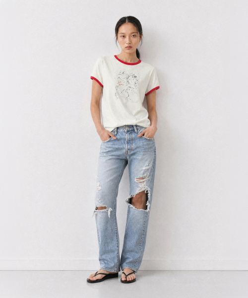 Between A and B（ビトウィーンエイアンドビー）の「花と少女リンガーTシャツ [アイボリー+レッド]（Tシャツ/カットソー・レディース・アイボリー・FREE）」の2枚目の写真