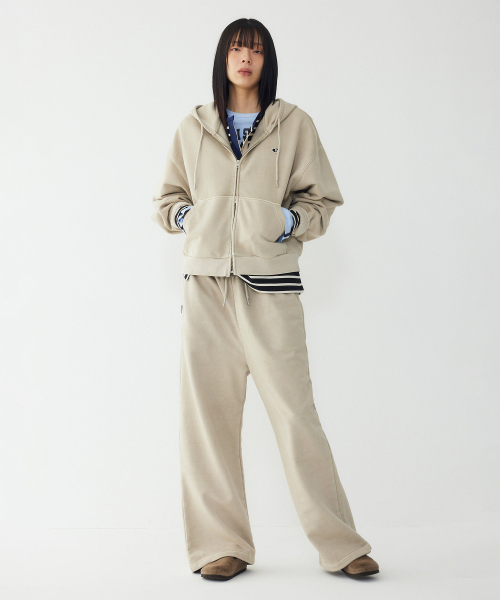 STUDIO TOMBOY(スタジオトムボーイ)の「ガーメントダイワイドパンツ_ベージュ 9176131974(その他パンツ・レディース・ベージュ・OS)」の4枚目の写真