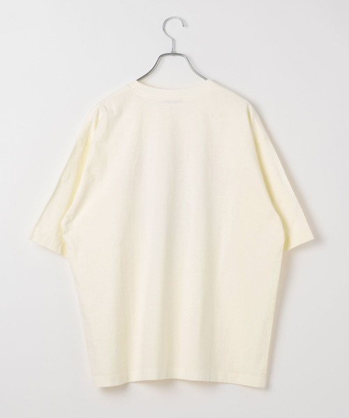BAYFLOW(ベイフロー)の「レトロスポーツアニマルTEE(Tシャツ/カットソー・メンズ・チャコール/ピンク/オフホワイト/ブラウン・MEDIUM/LARGE)」の9枚目の写真