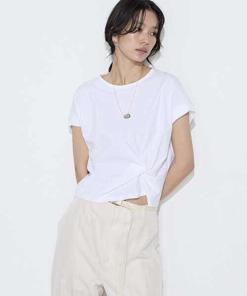 K.T KIYOKO TAKASE(キヨコタカセ)の「〔 TALLサイズ 〕 コットン強撚ポンチ デザインタックシャツ(Tシャツ/カットソー・レディース・シャンパン/ホワイト/ブラウン/サックスブルー・15号/13号)」の6枚目の写真