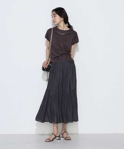 K.T KIYOKO TAKASE(キヨコタカセ)の「〔 TALLサイズ 〕 コットン強撚ポンチ デザインタックシャツ(Tシャツ/カットソー・レディース・シャンパン/ホワイト/ブラウン/サックスブルー・15号/13号)」の12枚目の写真