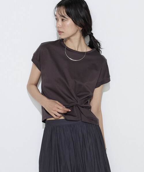 K.T KIYOKO TAKASE(キヨコタカセ)の「〔 TALLサイズ 〕 コットン強撚ポンチ デザインタックシャツ(Tシャツ/カットソー・レディース・シャンパン/ホワイト/ブラウン/サックスブルー・15号/13号)」の13枚目の写真