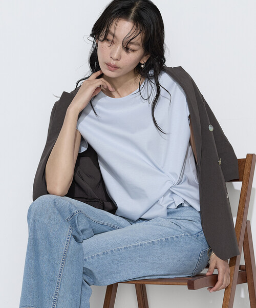 K.T KIYOKO TAKASE(キヨコタカセ)の「〔 TALLサイズ 〕 コットン強撚ポンチ デザインタックシャツ(Tシャツ/カットソー・レディース・シャンパン/ホワイト/ブラウン/サックスブルー・15号/13号)」の22枚目の写真